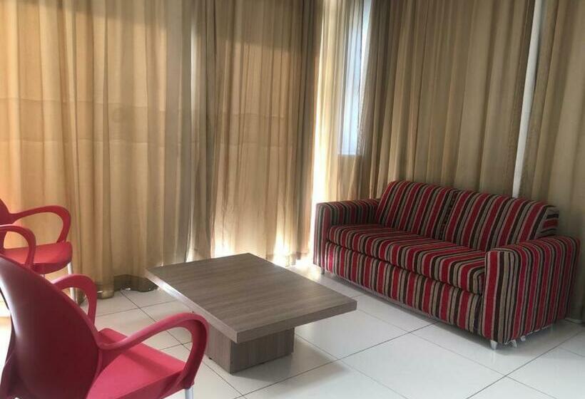 جناح عائلي, Rede Andrade Barra