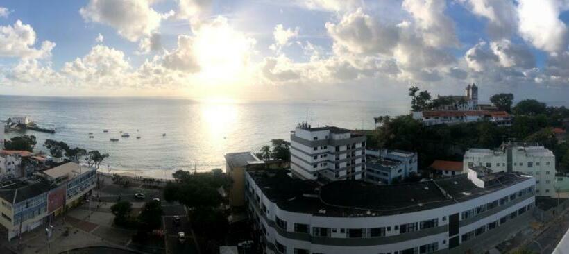 جناح عائلي, Rede Andrade Barra