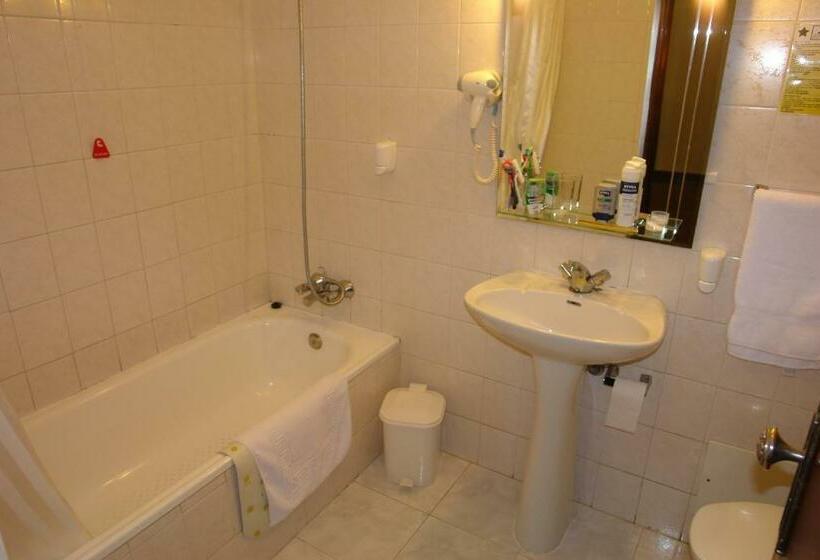 스탠다드 룸, Sirius