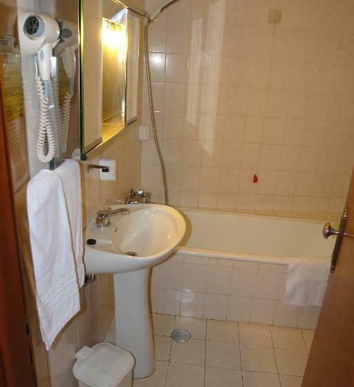 스탠다드 트리플 룸, Sirius