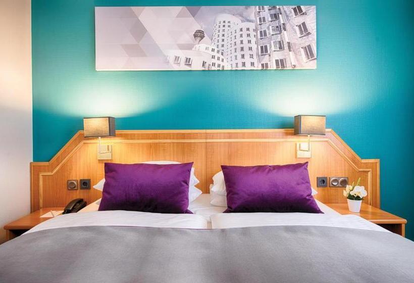 수피리어 룸, Leonardo Hotel Düsseldorf City Center