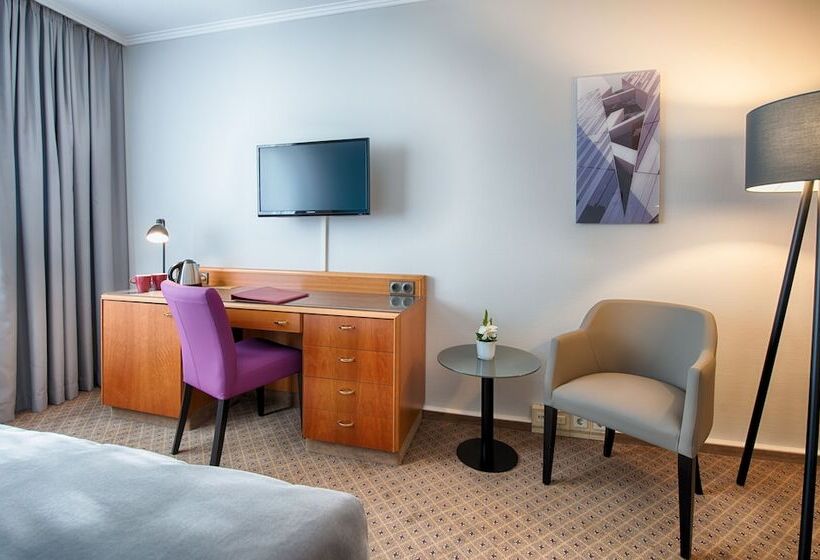 Номер Комфорт, Leonardo Hotel Düsseldorf City Center
