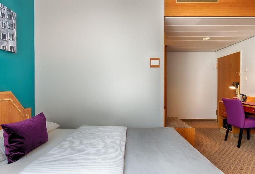 高级大房间, Leonardo Hotel Düsseldorf City Center