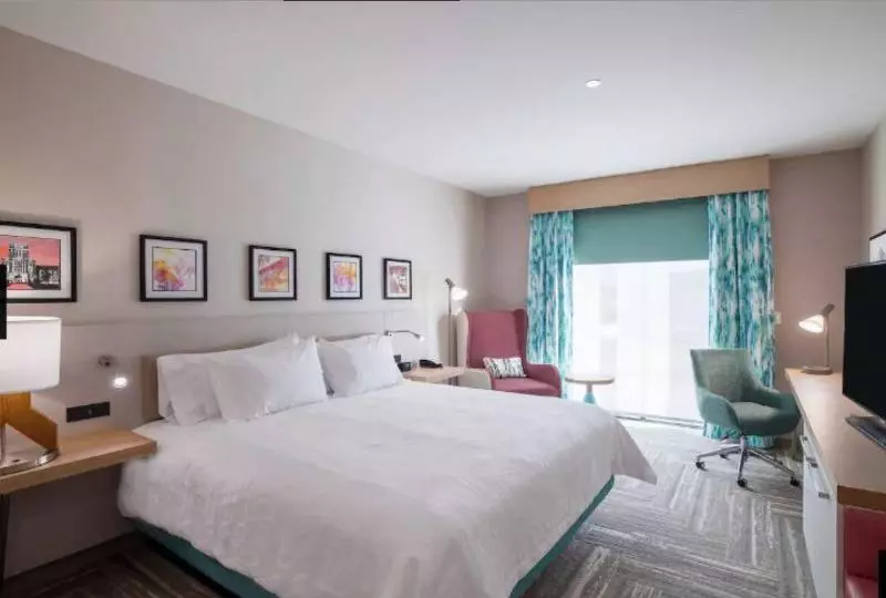 استودیوی استاندارد, Apartamentos Chinyero