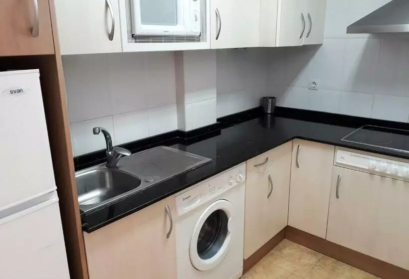 آپارتمان 3 خوابه, Apartamentos Marcomar 3000
