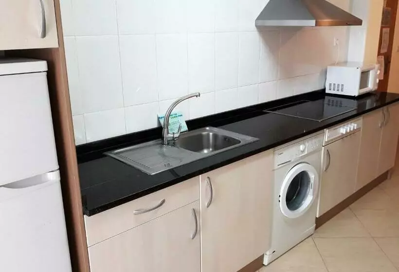آپارتمان 3 خوابه, Apartamentos Marcomar 3000