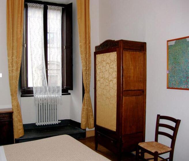 バス共有のスタンダードルーム, Albergo San Giovanni