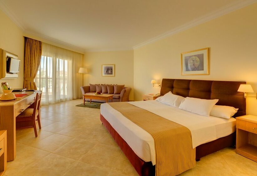 プールの見えるデラックスルーム, Aurora Oriental Resort Sharm El Sheikh