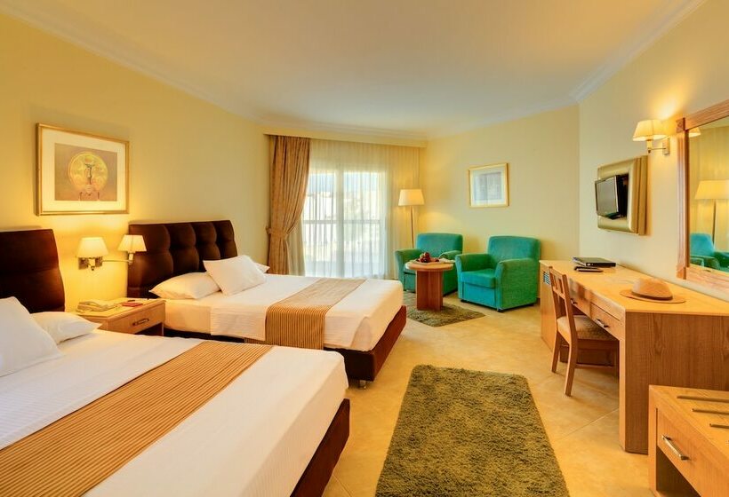 プールの見えるデラックスルーム, Aurora Oriental Resort Sharm El Sheikh