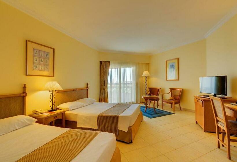 庭の見えるスタンダードトリプルルーム, Aurora Oriental Resort Sharm El Sheikh