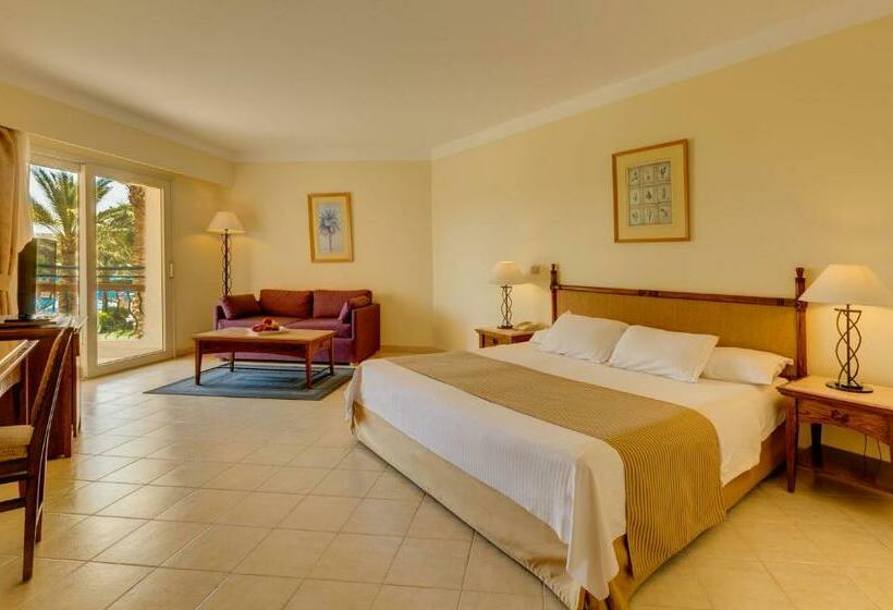 プールの見えるスタンダードトリプルルーム, Aurora Oriental Resort Sharm El Sheikh