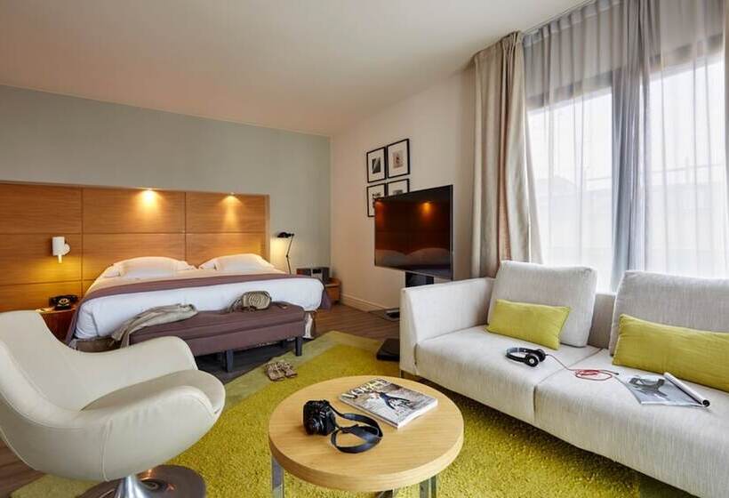 Полулюкс, Barcelona Catedral