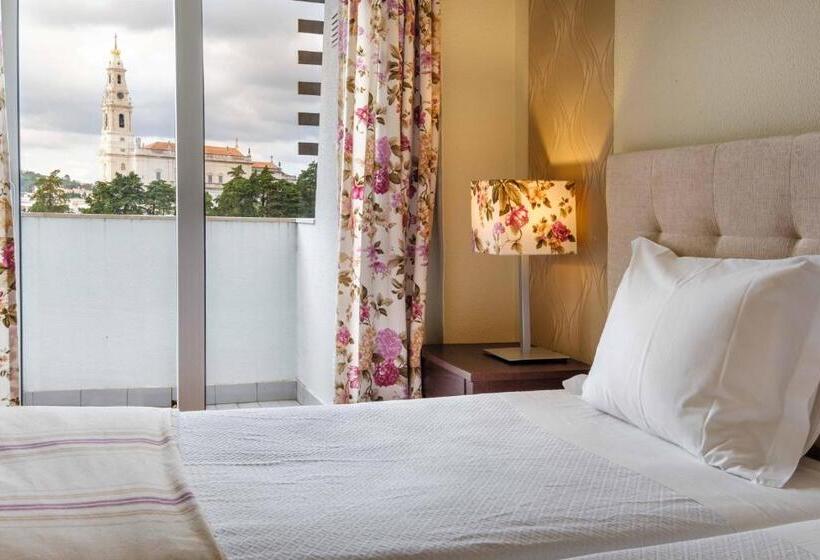 غرفة قياسية, Católica