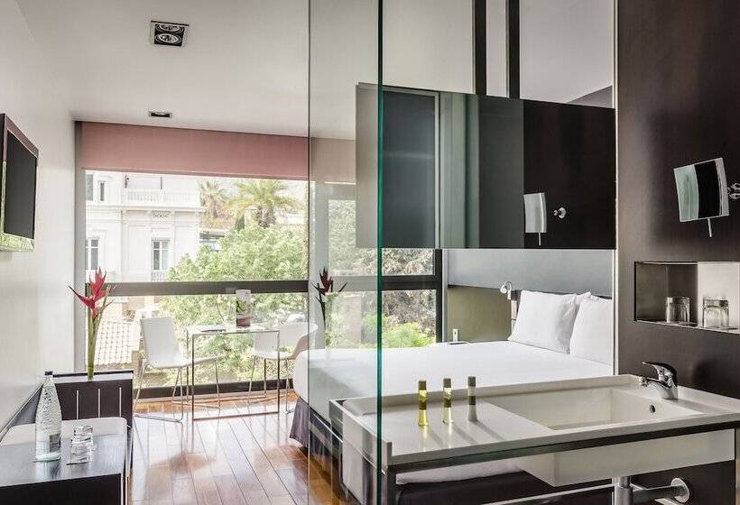 اتاق استاندارد, Ikonik Anglí