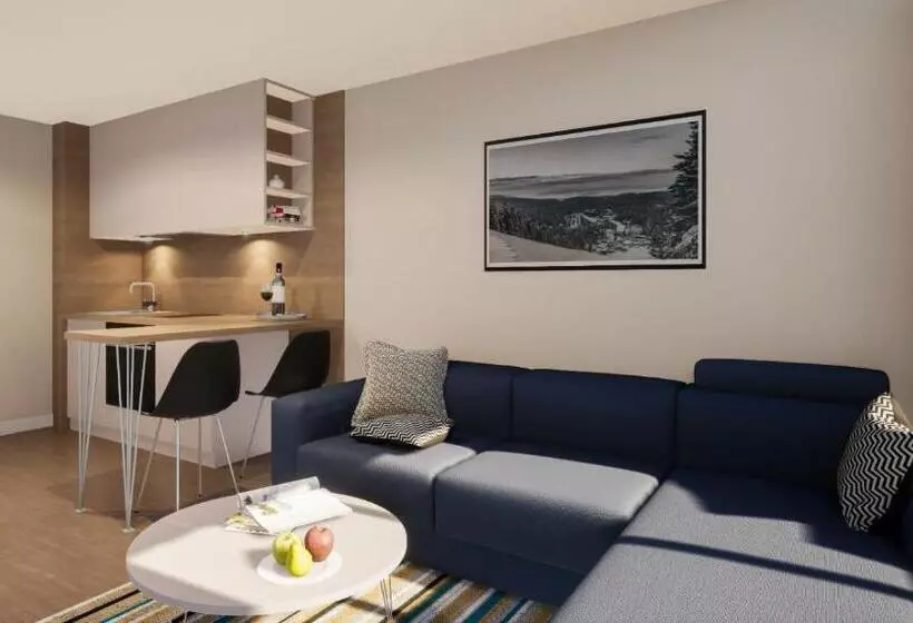 スイート, Festa Chamkoria Apartments