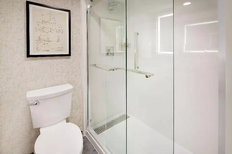 キングサイズベッドのスタンダードルーム, Highline Vail  A Doubletree By Hilton