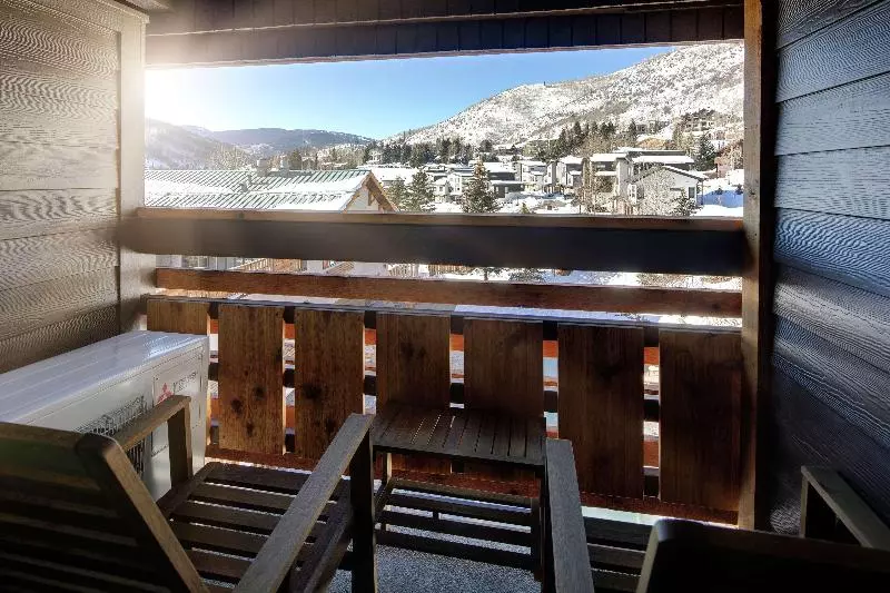 バルコニー付きスタンダードルーム, Highline Vail  A Doubletree By Hilton