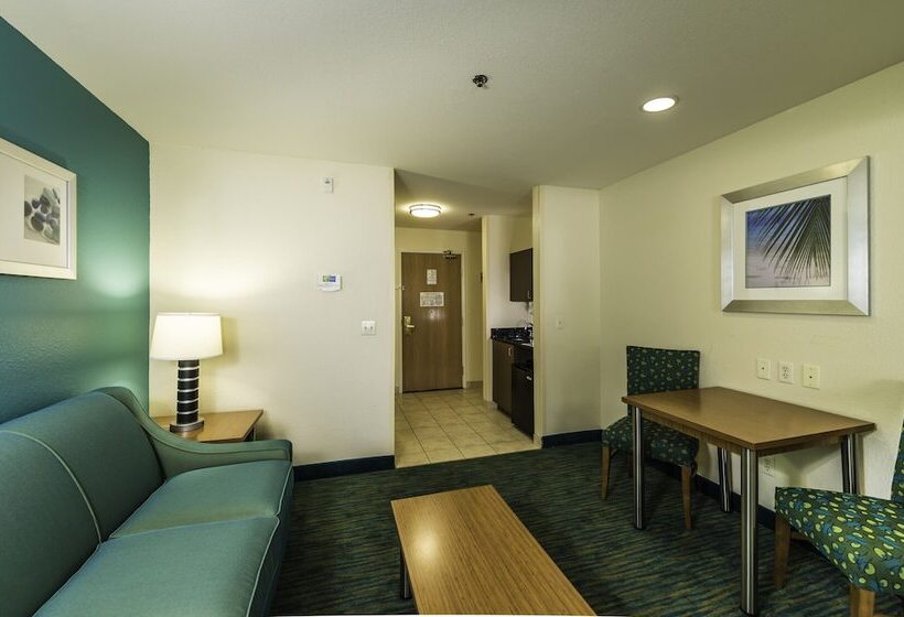套房, Holiday Inn Express Hotel & Suites Jacksonville Blount Island, An Ihg
