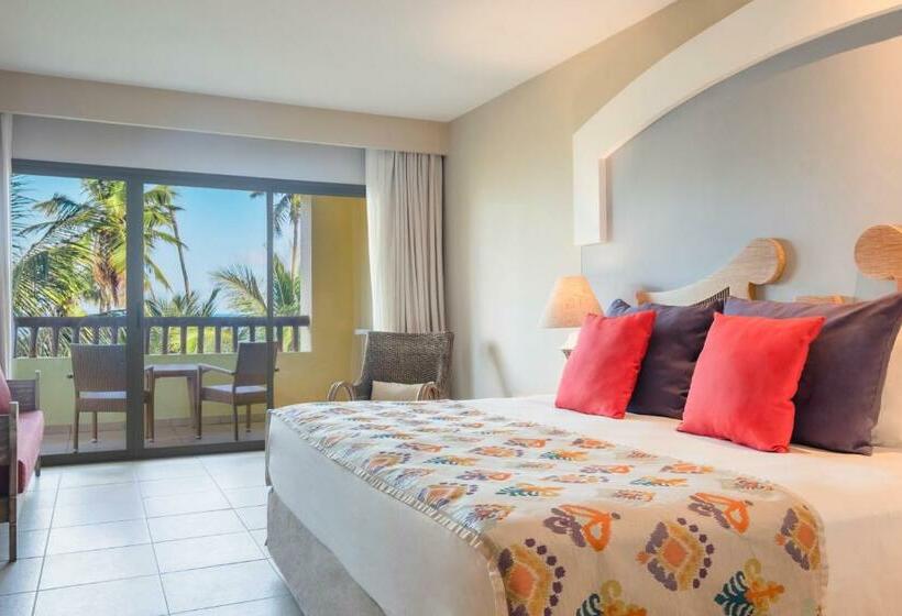 اتاق سوپریور با چشم‌انداز دریا, Iberostar Waves Bahia - All Inclusive