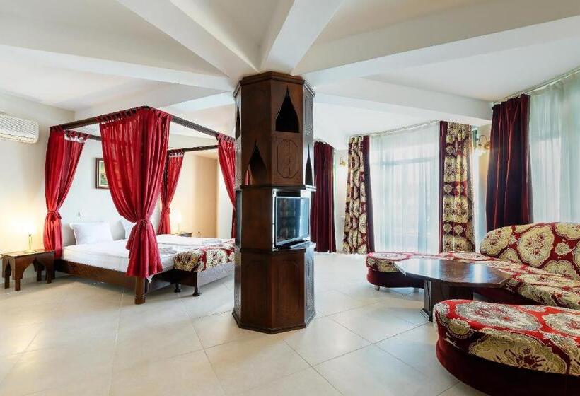 חדר סופריור עם מיטת קינג, Juli