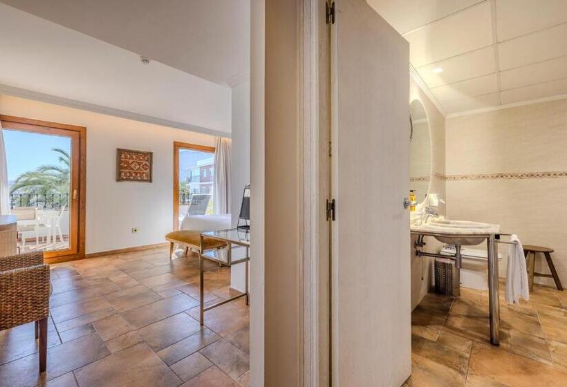 Полулюкс Одноместный с Террасой, La Posada Del Mar