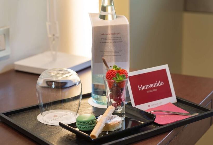 اتاق خانوادگی تودرتو, NH Collection Barcelona Constanza