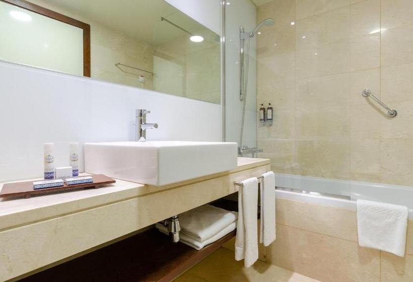 اتاق استاندارد, Olissippo Oriente