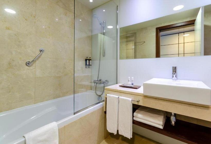 سوییت جونیور, Olissippo Oriente