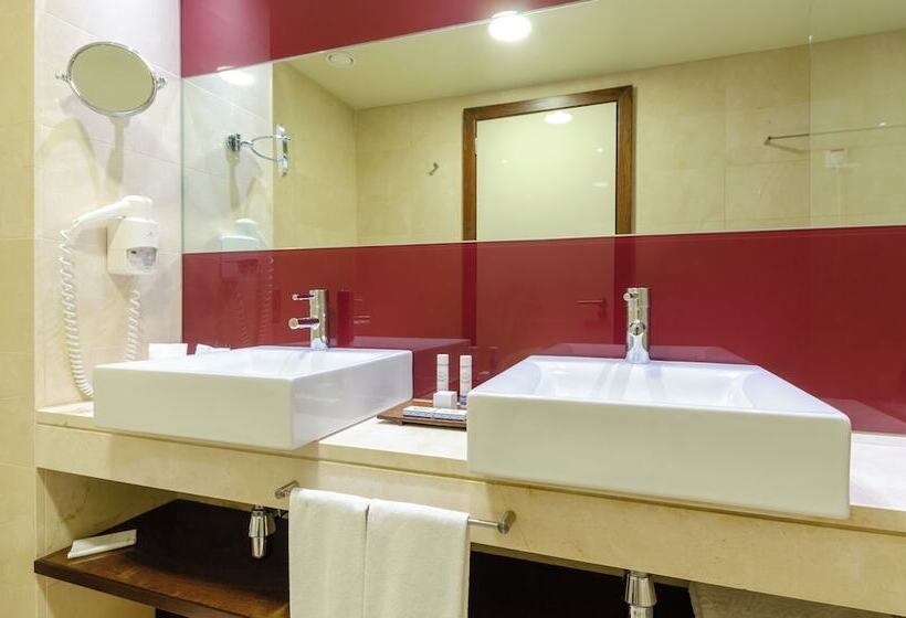 سوییت جونیور, Olissippo Oriente