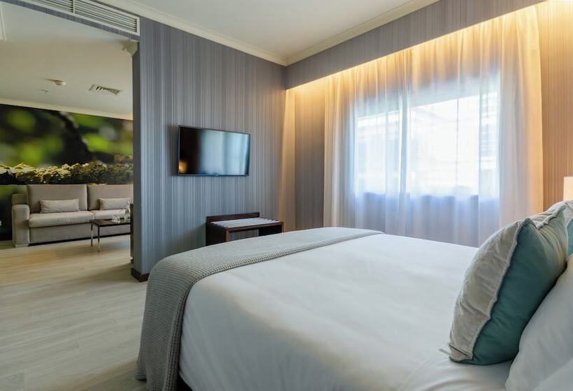 سوییت جونیور, Olissippo Oriente