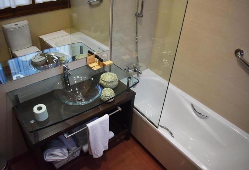 اتاق سوپریور, Palacio San Facundo