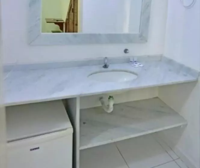 سوییت لوکس, Pousada Villa Del Sol