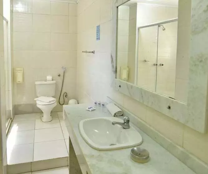 سوییت لوکس, Pousada Villa Del Sol