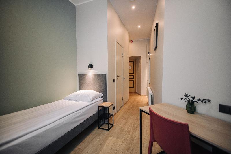 اتاق استاندارد یک نفره, Rija Old Town