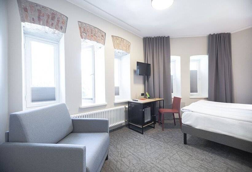 اتاق راحتی, Rija Old Town