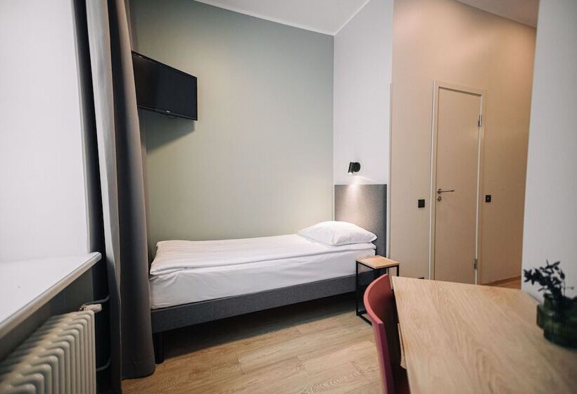 اتاق استاندارد یک نفره, Rija Old Town