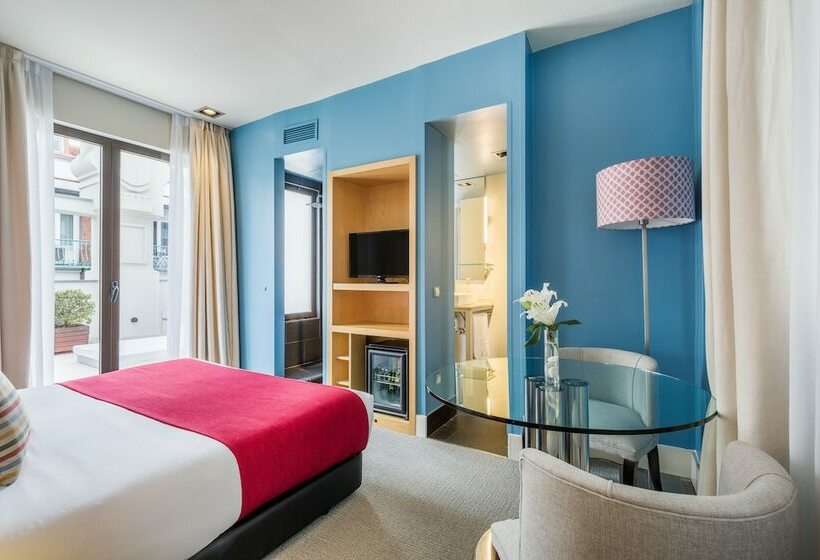 اتاق اجرایی, Room Mate Alicia