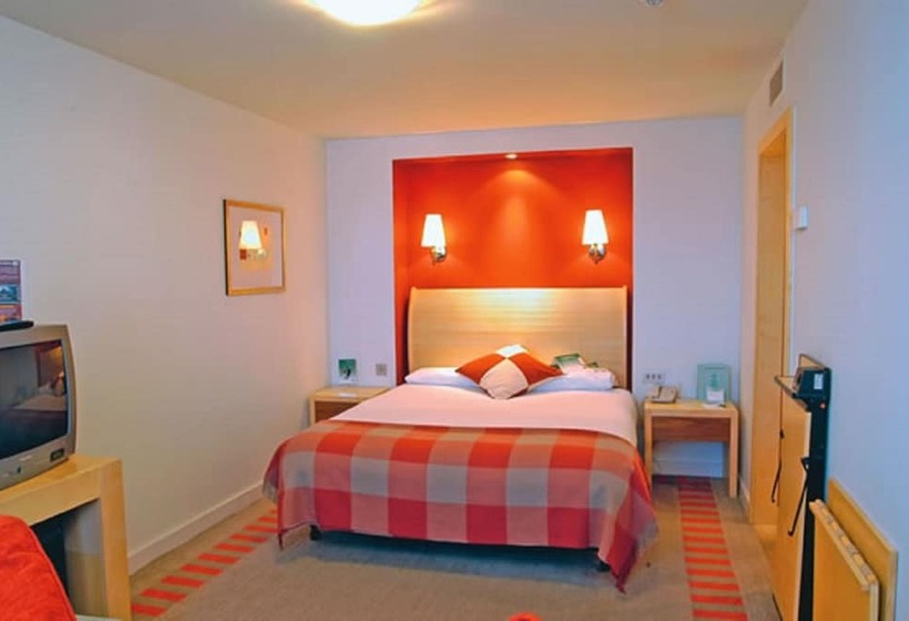 غرفة قياسية, The Britannia Nottingham