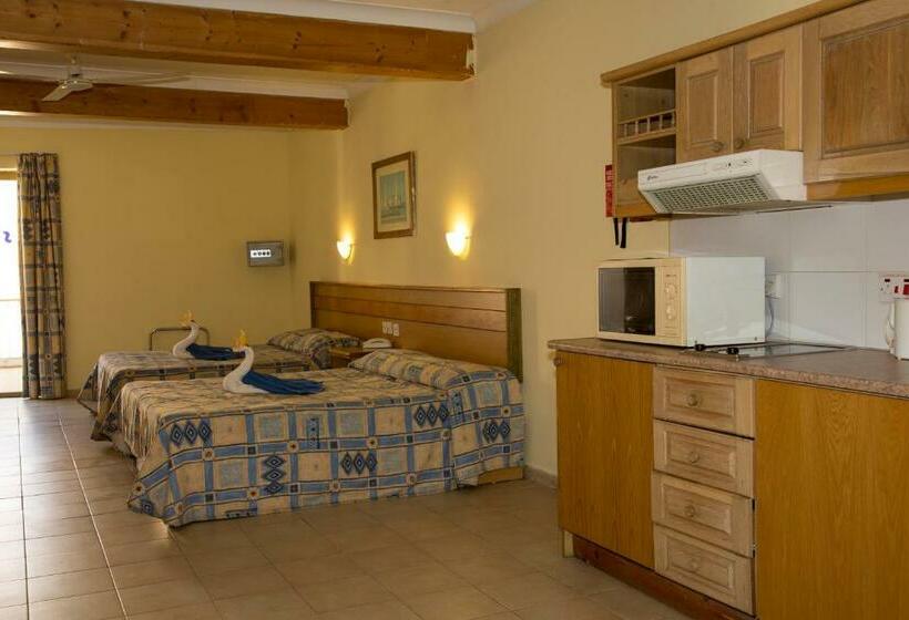 استودیوی استاندارد, The San Anton