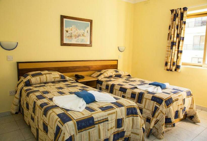 اتاق استاندارد یک نفره, The San Anton