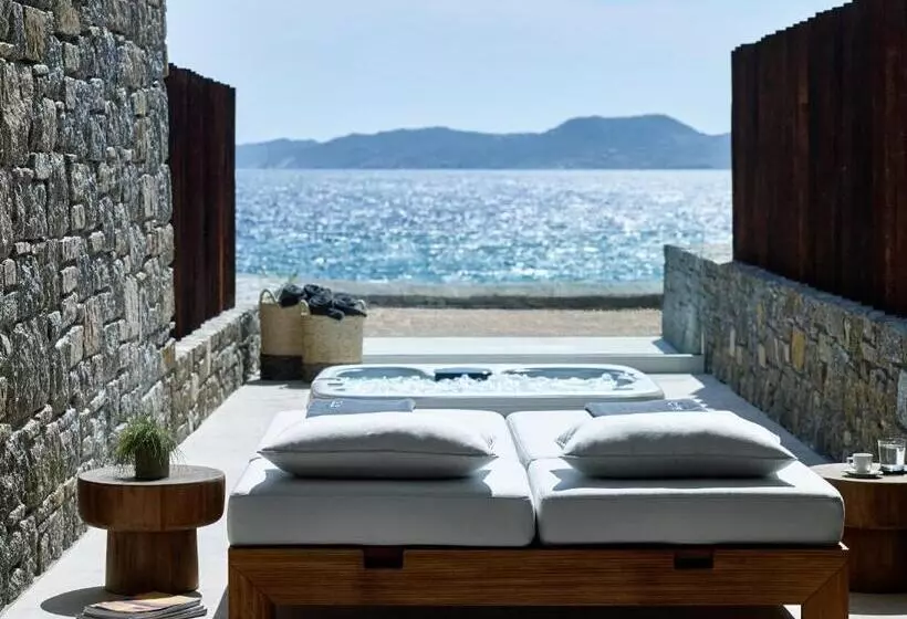 デラックススイート, Bill & Coo Mykonos  The Leading Hotels Of The World