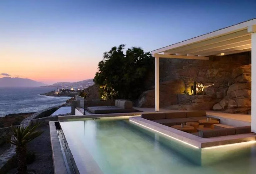Suite with Pool, Bill & Coo Mykonos  The Leading Hotels Of The World