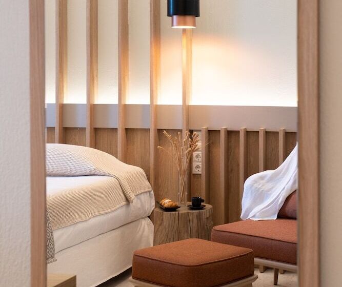 수피리어 룸, Bourtzi