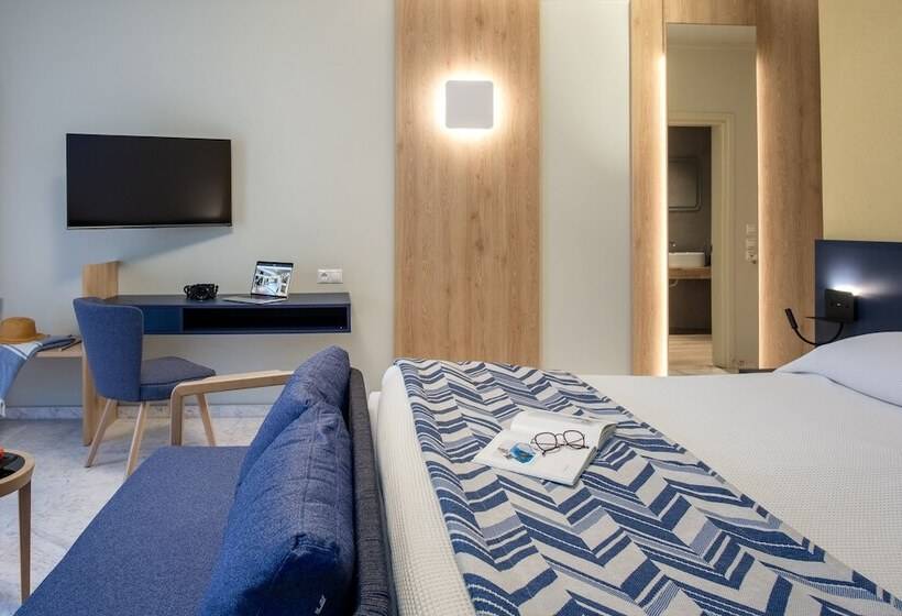 수피리어 룸, Bourtzi