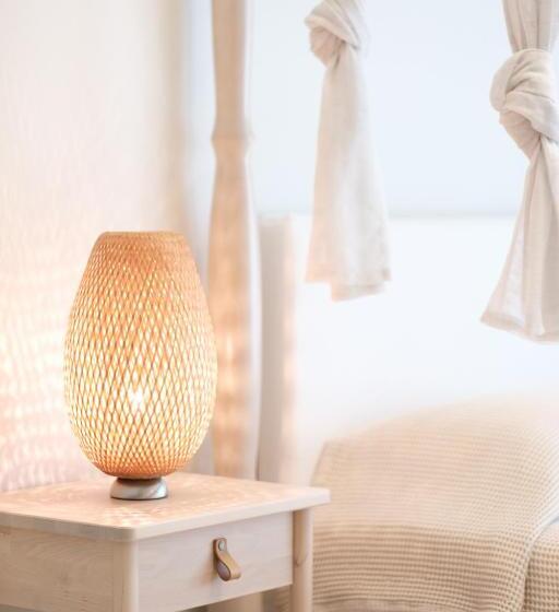 프리미엄 룸, Bourtzi