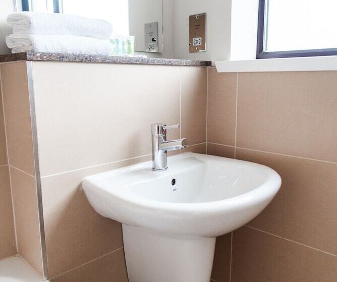 غرفة سوبيريور, Caladh Inn