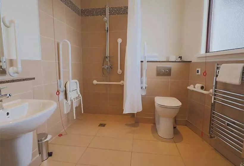 اتاق استاندارد برای معلولان, Caladh Inn