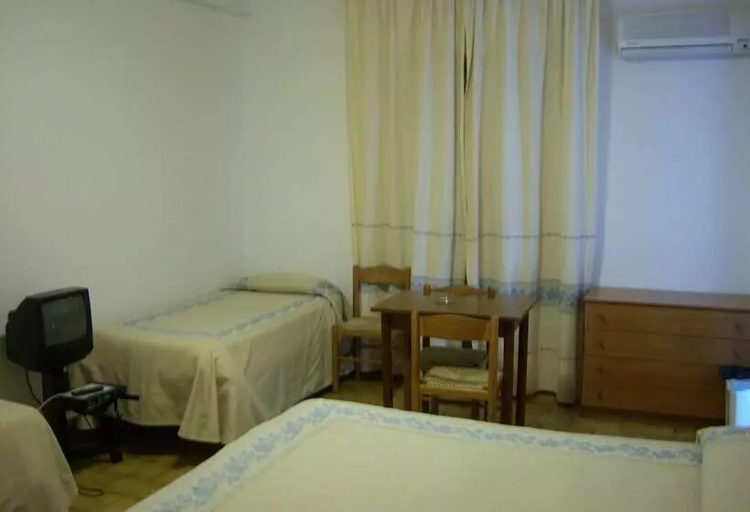 اتاق استاندارد چهار تخته, Citti