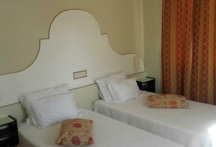 침실 1개 아파트, De Moura