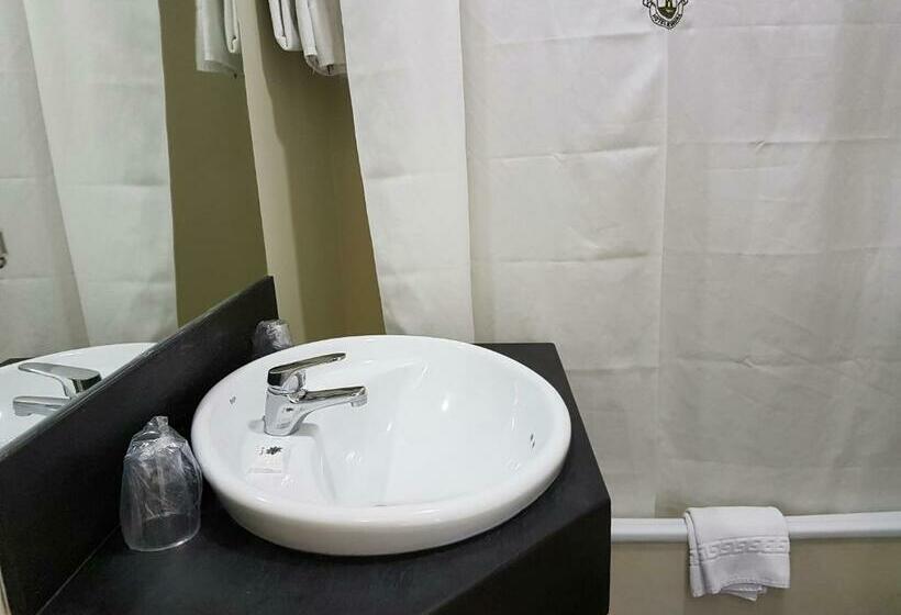 침실 1개 아파트, De Moura